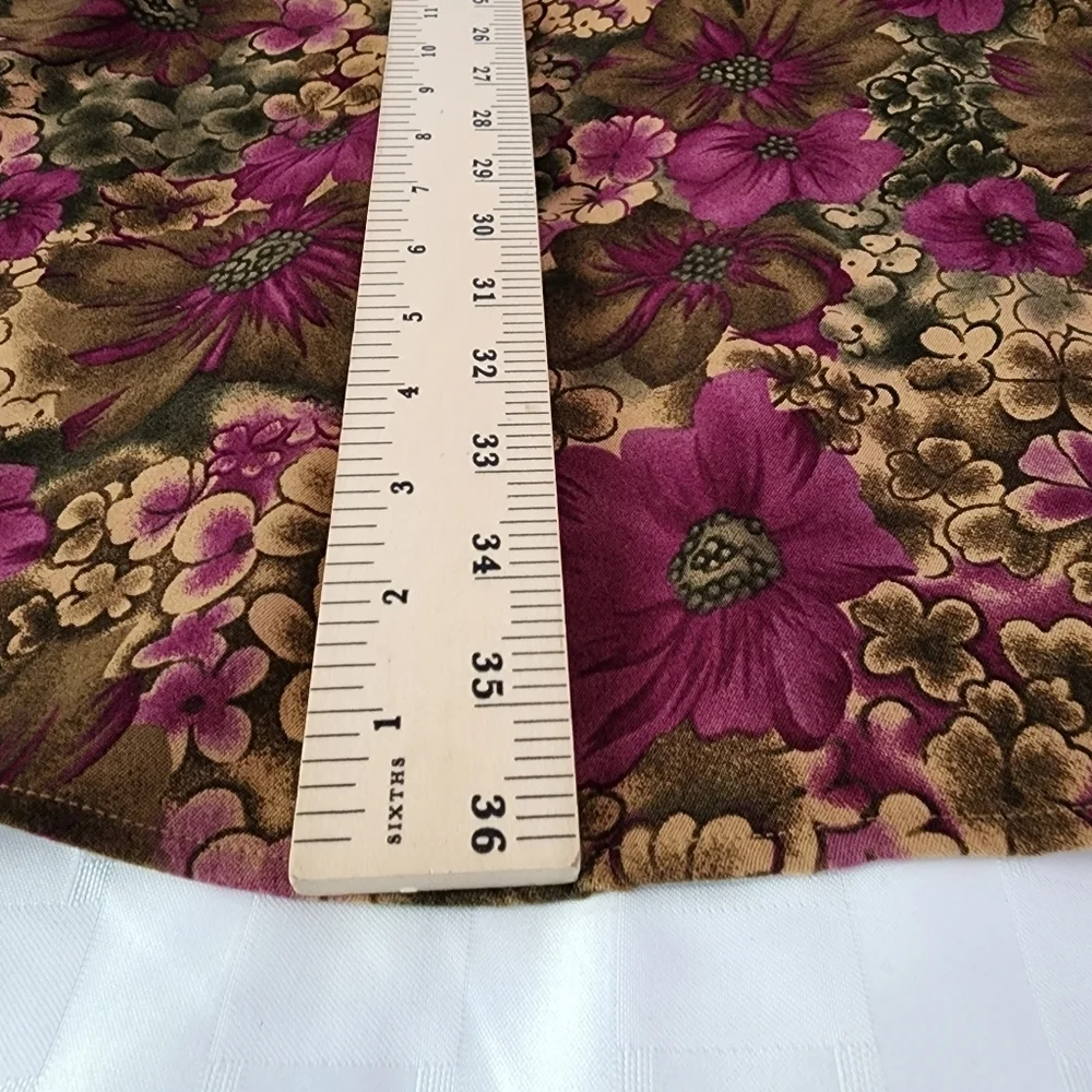 Chadwick Vintage Lavender & Tan Color Prairie Floral Print Women's Skirt Size 8